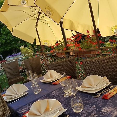 Ristorante Primula Bianca Varzi Exterior foto