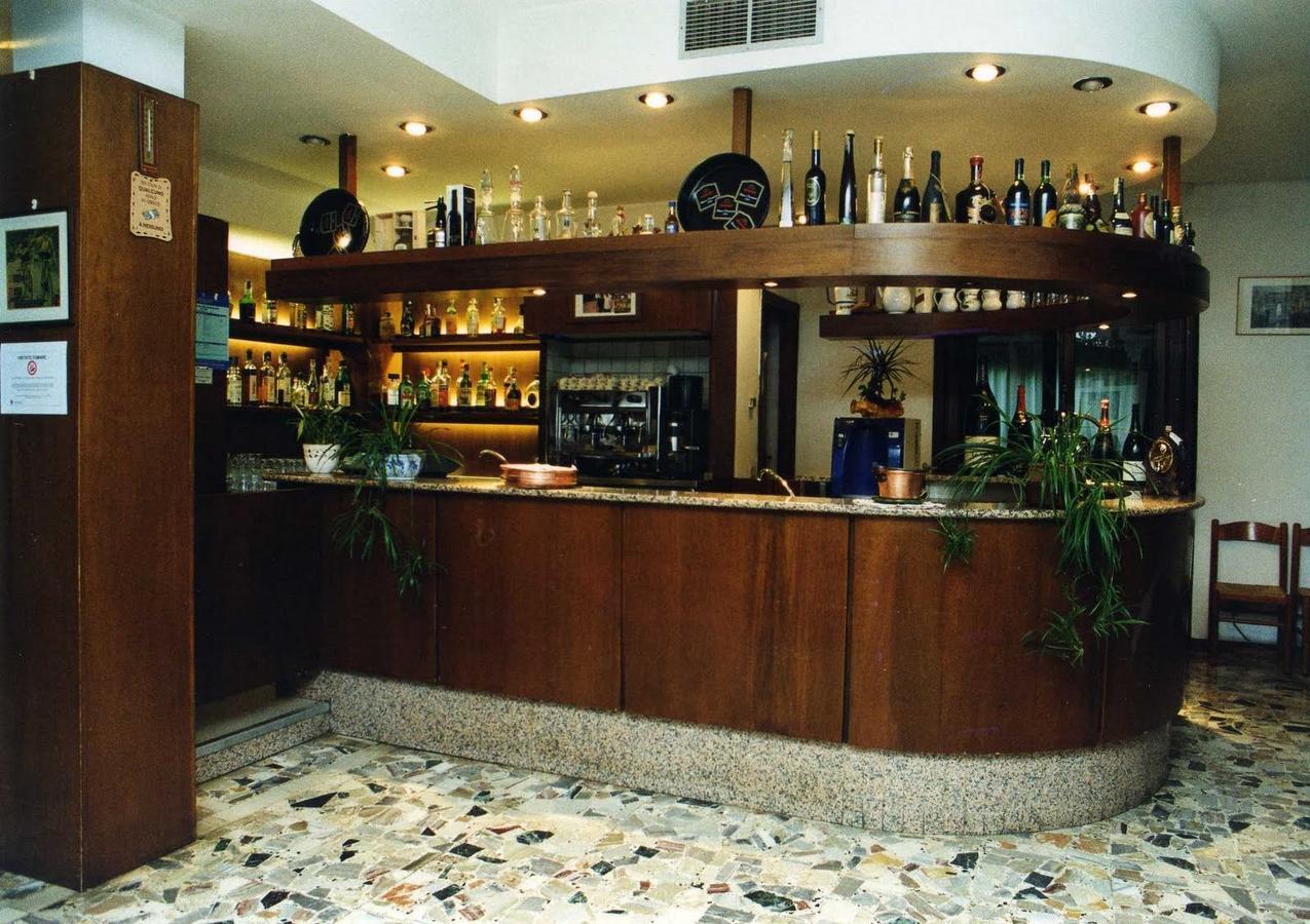 Ristorante Primula Bianca Varzi Exterior foto